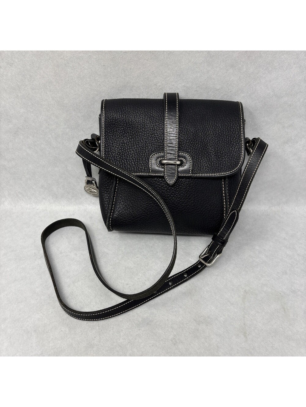 VTG Dooney & Bourke All Weather Leather Crossbody East West Flap Bag USA Black